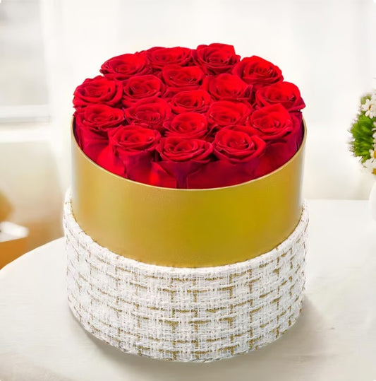 18-Piece Preserved Roses Box Collection