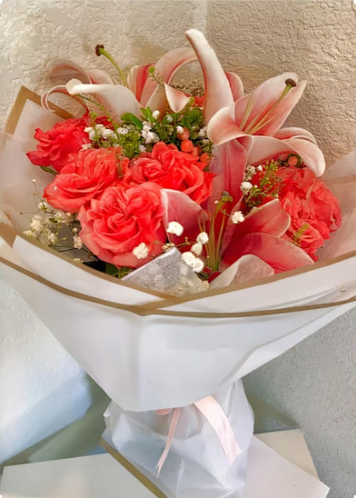 Magnificent Pink Rose & Lily Bouquet